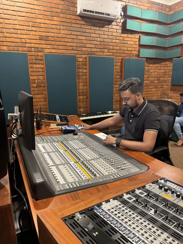 Teshan studio session